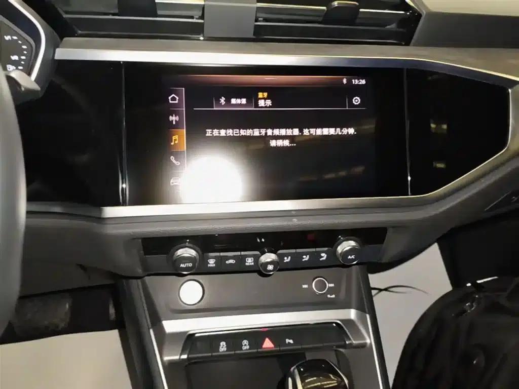 Audi Q3 2019 35 TFSI Fashion Dynamic Edition — миниатюра 13