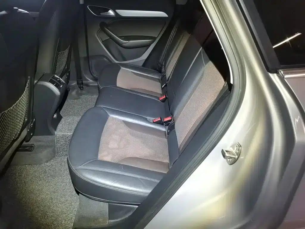 Audi Q3 2018 30th Anniversary Edition 35 TFSI Fashion Model — миниатюра 13