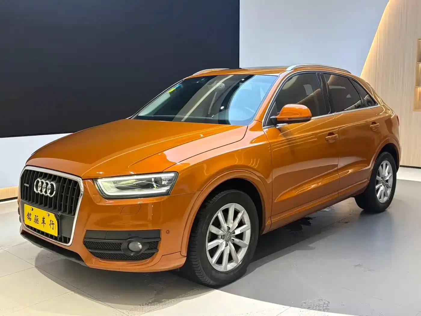Audi Q3 (Imported) 2012 35 TFSI quattro Comfort — миниатюра 1