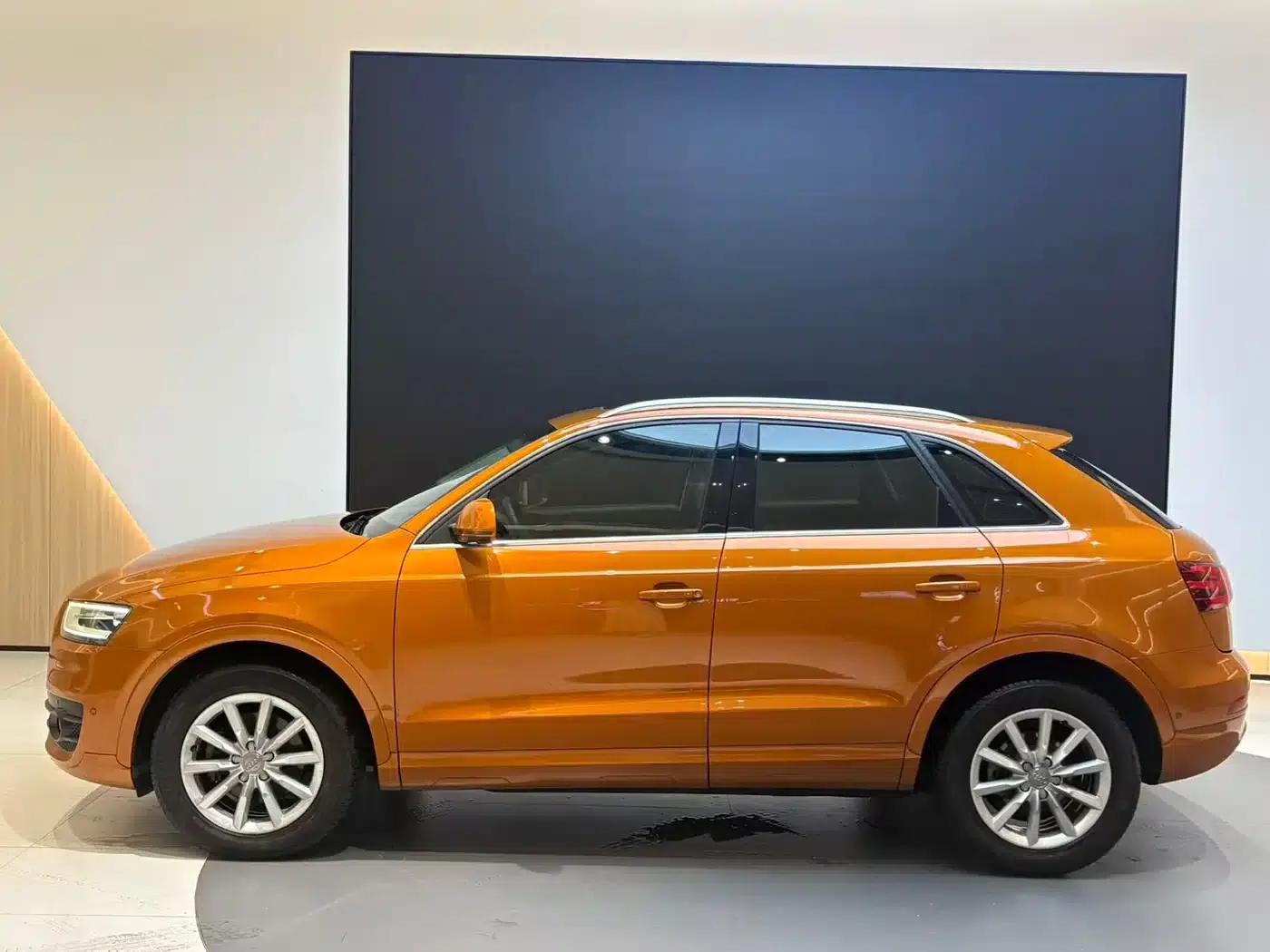 Audi Q3 (Imported) 2012 35 TFSI quattro Comfort — миниатюра 3