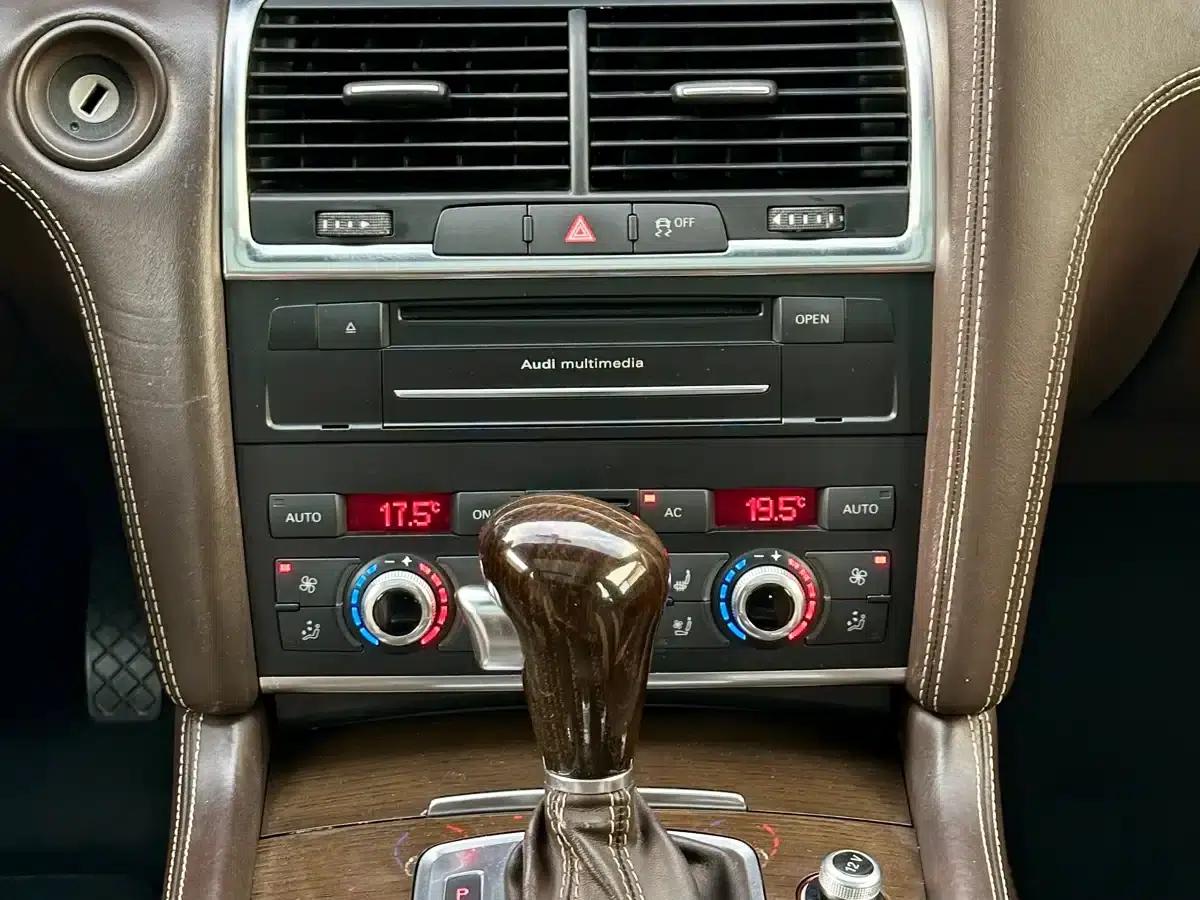Audi Q7 2011 3.0 TFSI Exclusive Model 200kW — миниатюра 14