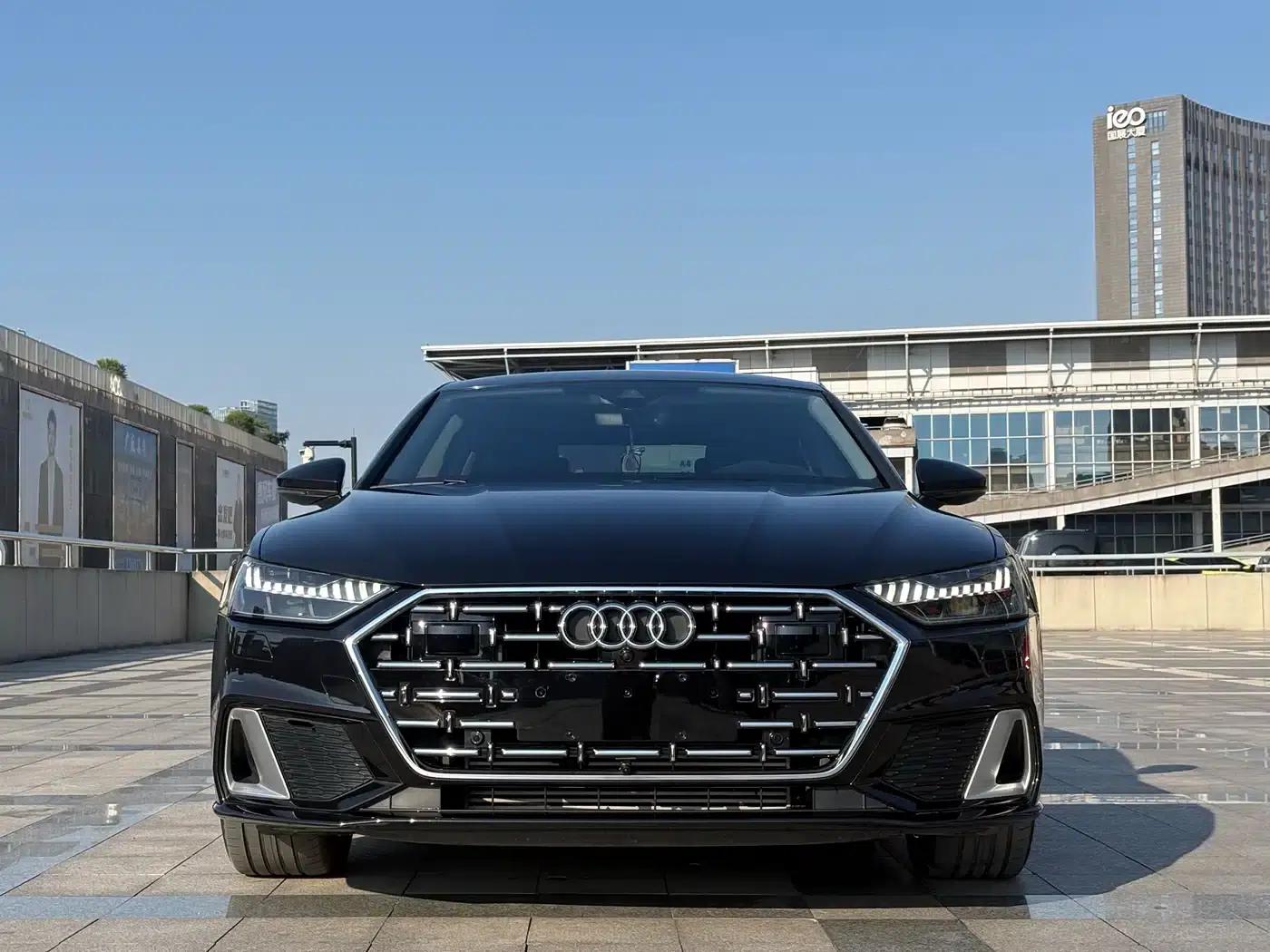 Audi A7L 2024 45 TFSI Luxury — миниатюра 1