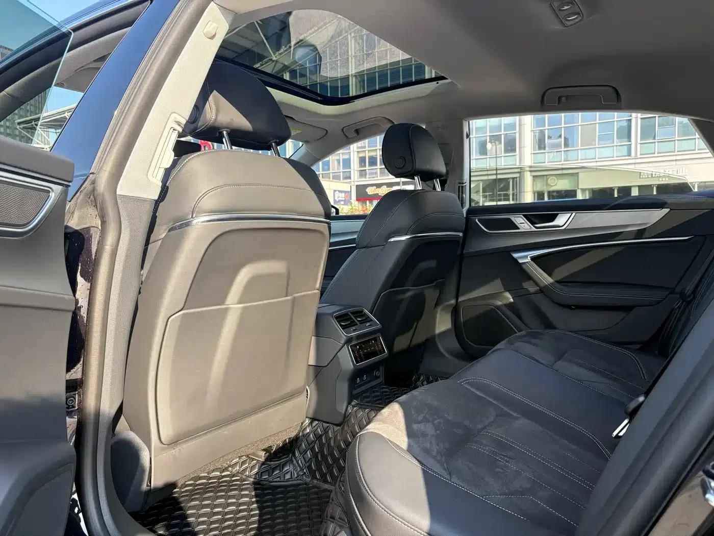 Audi A7L 2024 45 TFSI Luxury — миниатюра 4