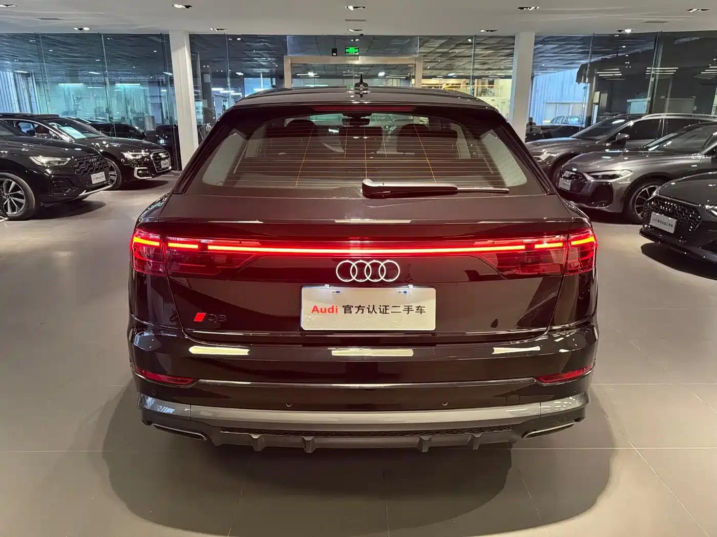 Audi Q8 2024 55 TFSI Luxury Dynamic — миниатюра 5