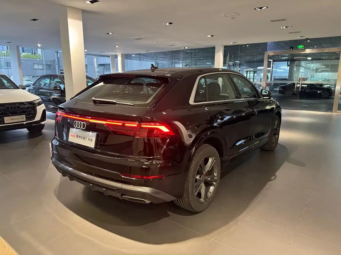 Audi Q8 2024 55 TFSI Luxury Dynamic — миниатюра 6