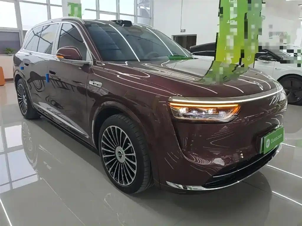Wenjie M8 2025 Extended Range Max+ Version 53.4kWh 6-Seat Version (192-line LiDAR) — миниатюра 4