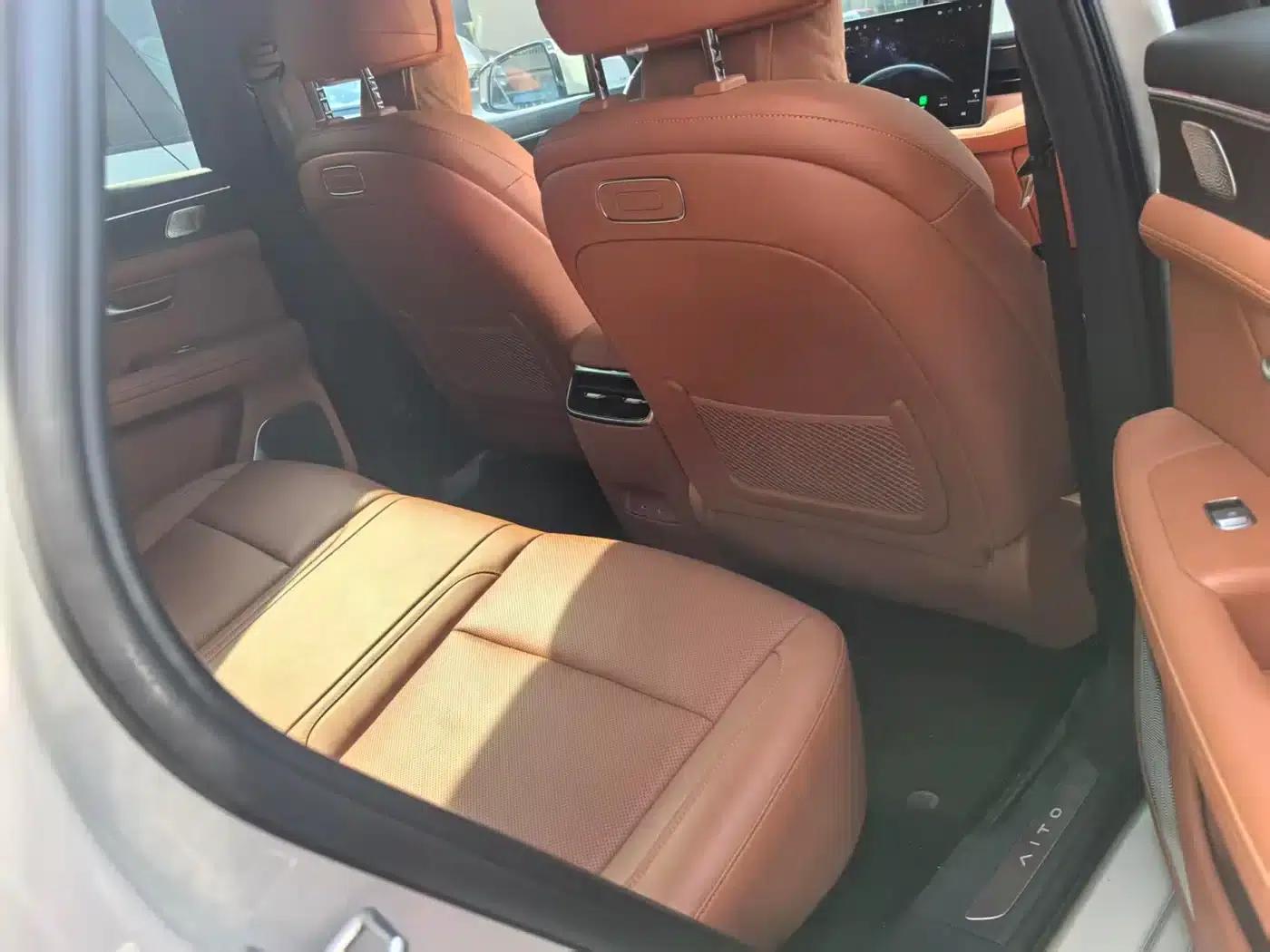 Wenjie M5 2025 Extended Range Ultra 4WD — миниатюра 5