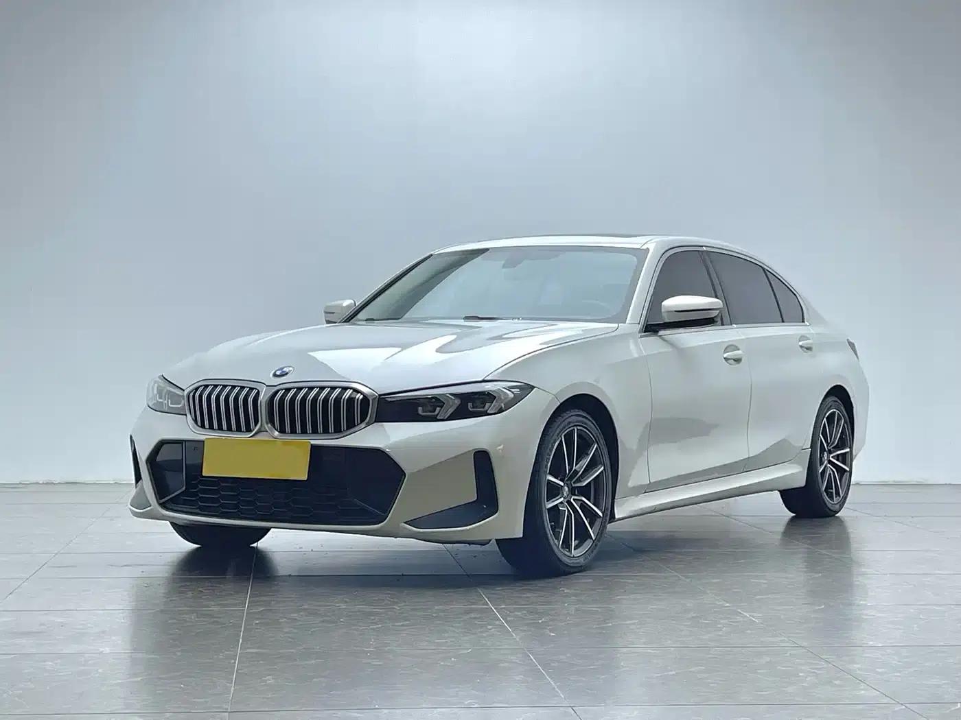 2023 BMW 3 Series 320Li M Sport Package — миниатюра 1
