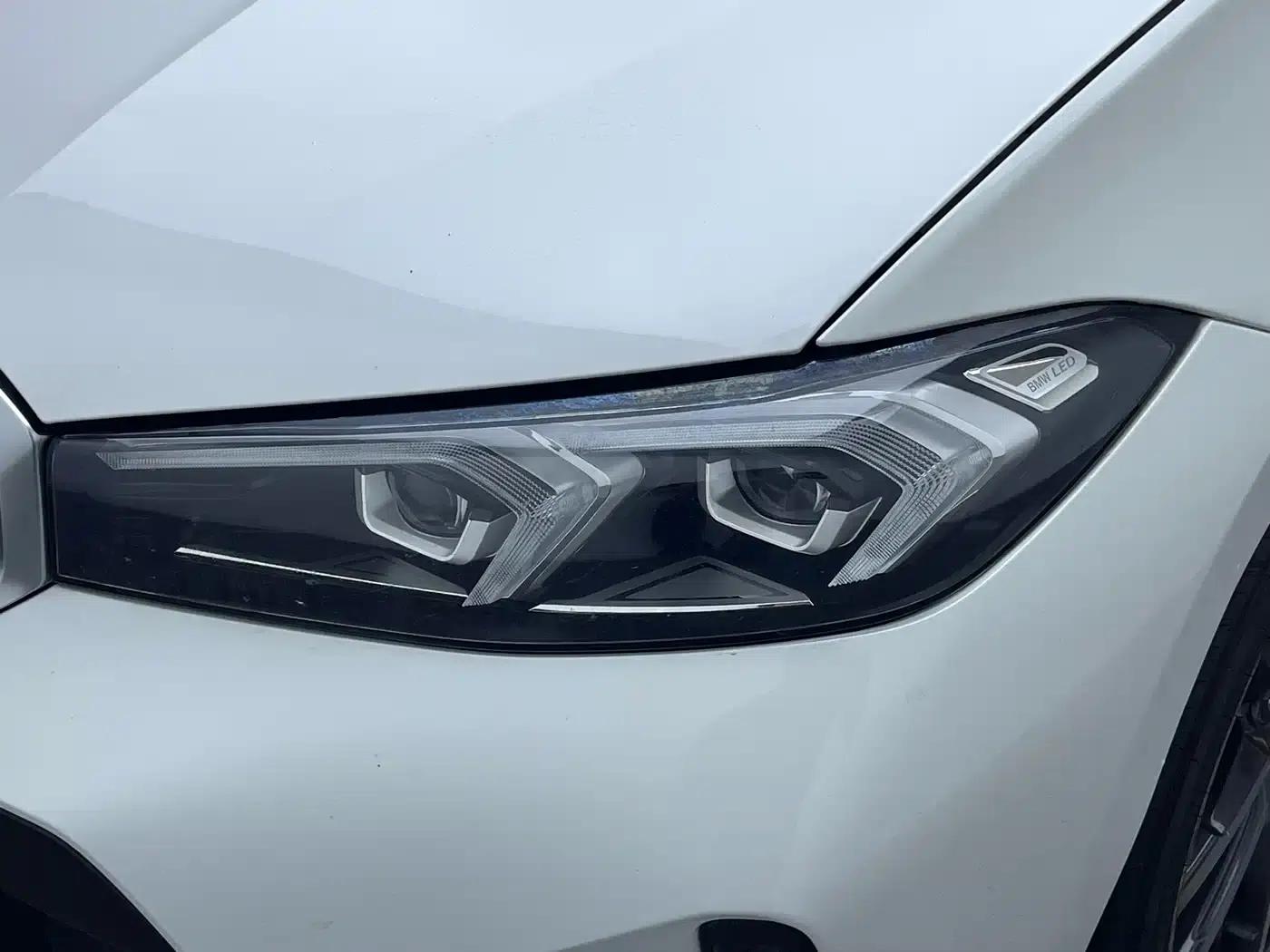 2023 BMW 3 Series 320Li M Sport Package — миниатюра 8