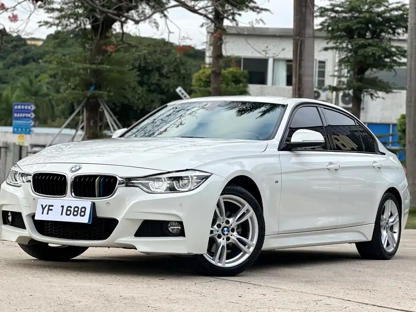 2018 BMW 3 Series 320Li Leading M Sport Package — миниатюра 1