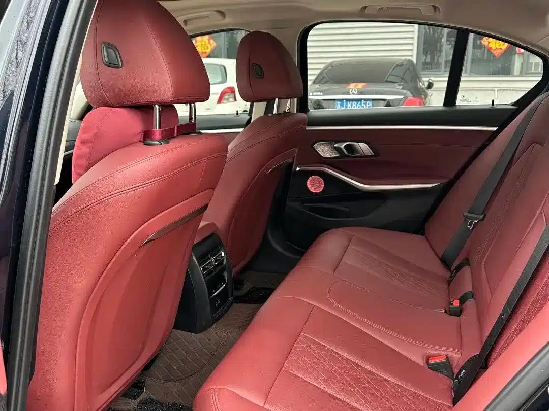 2023 BMW 3 Series 325i M Sport Package — миниатюра 5