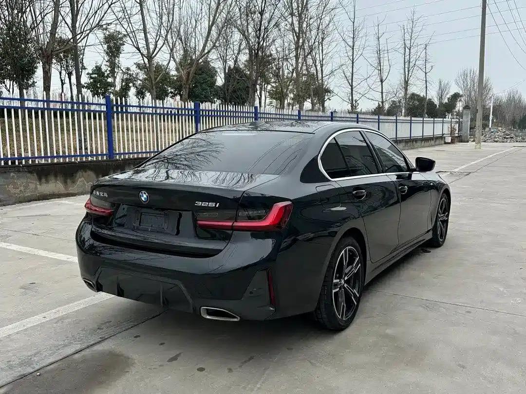 2023 BMW 3 Series 325i M Sport Package — миниатюра 8