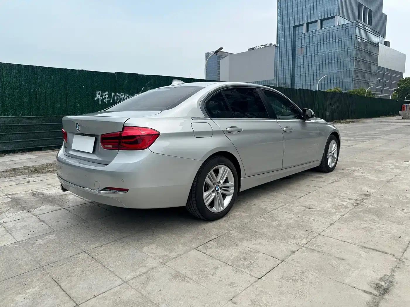 2017 BMW 3 Series 320Li xDrive Fashion Edition — миниатюра 7