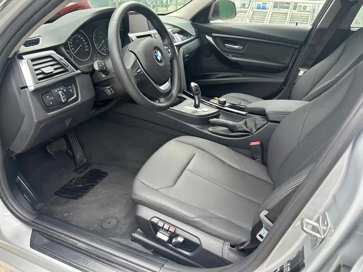 2017 BMW 3 Series 320Li xDrive Fashion Edition — миниатюра 8