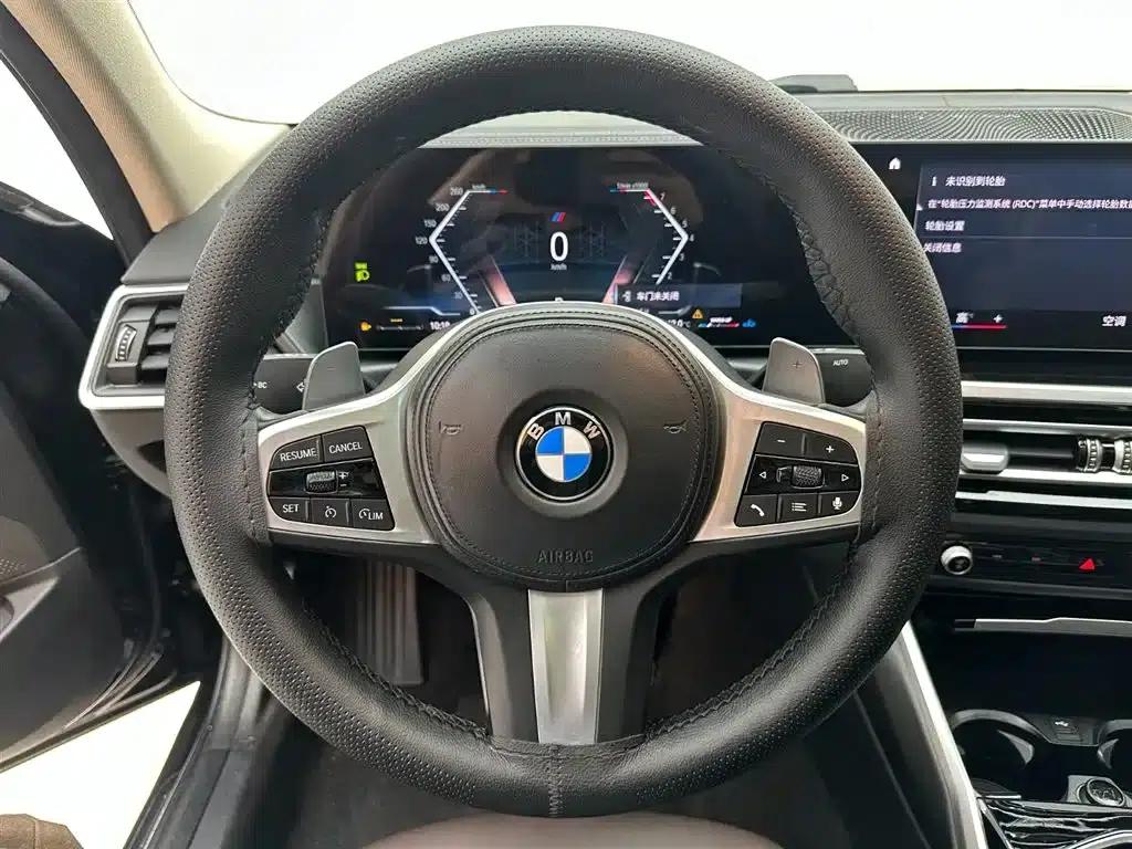 2023 BMW 3 Series 320Li M Sport Package — миниатюра 11