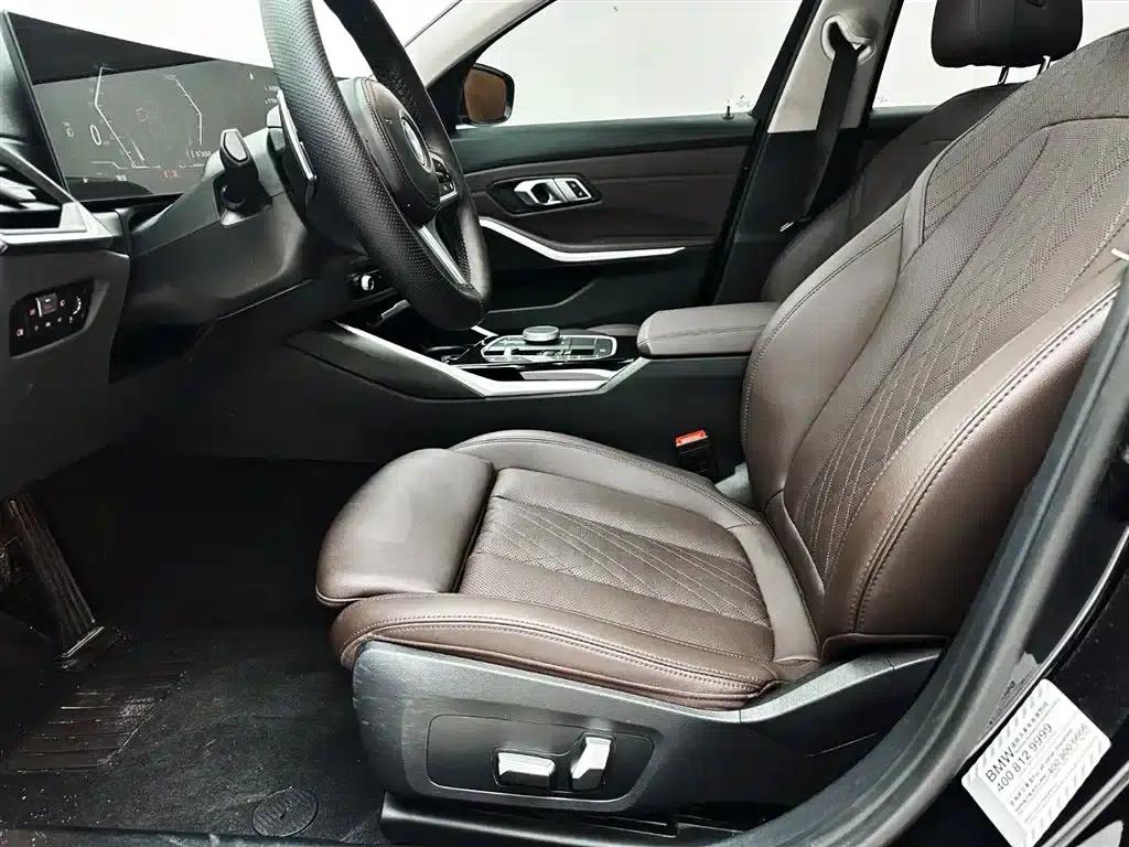 2023 BMW 3 Series 320Li M Sport Package — миниатюра 19