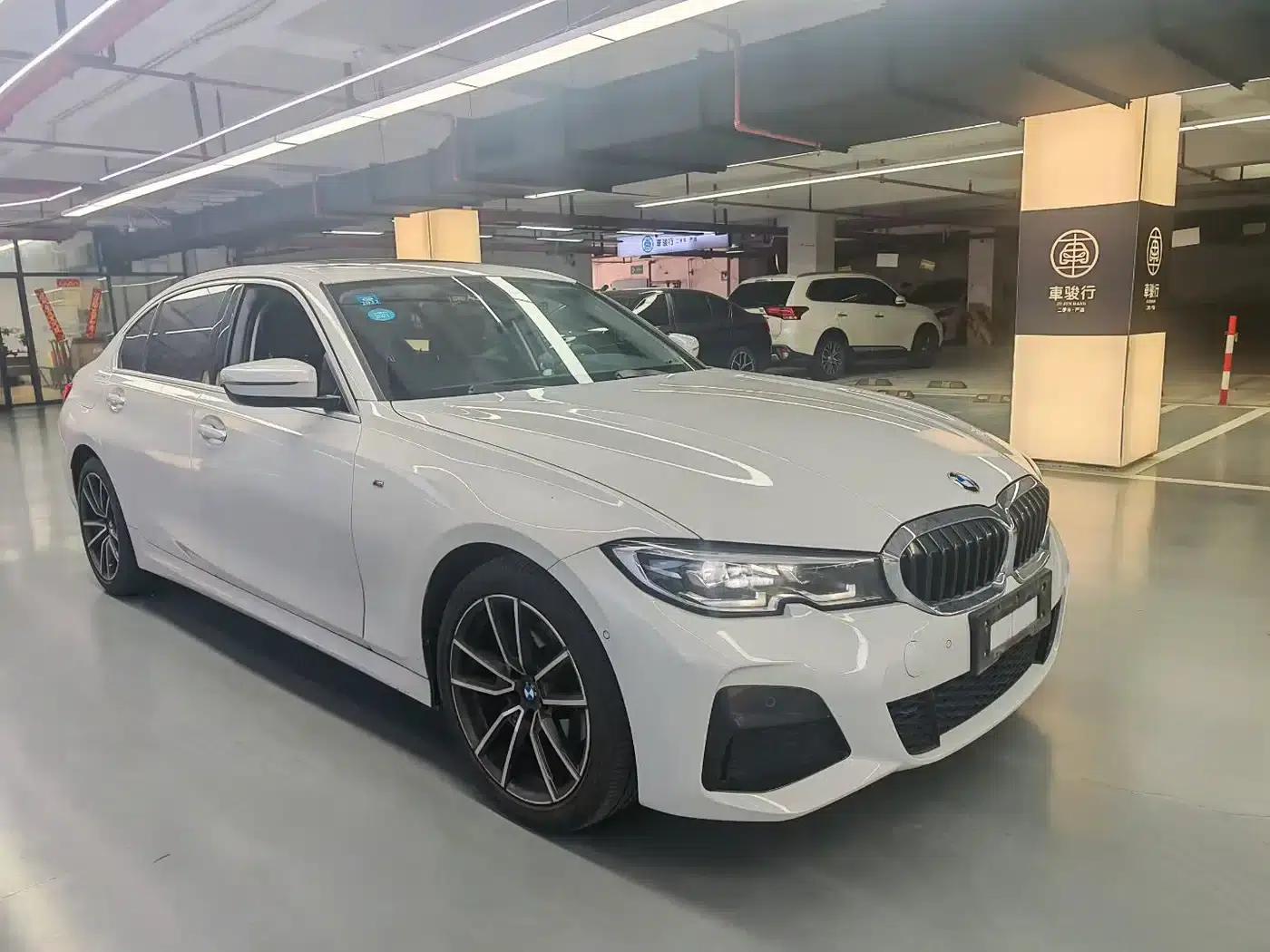 2020 BMW 3 Series 320Li M Sport Package — миниатюра 3