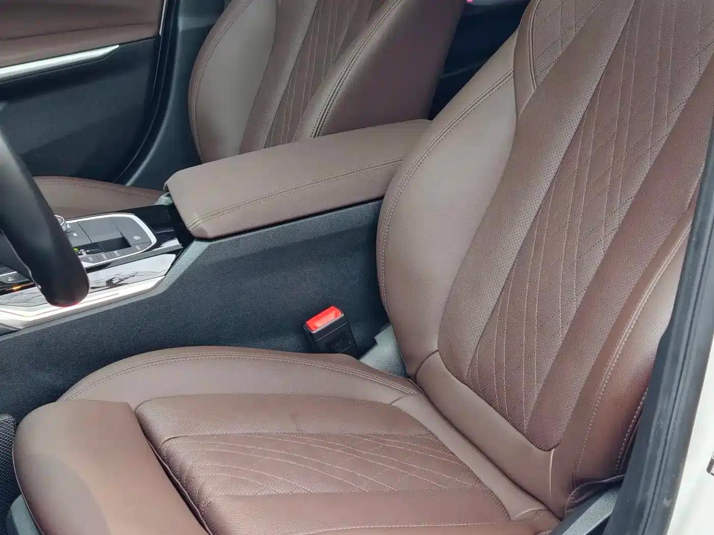 2022 BMW 3 Series 320Li M Sport Package — миниатюра 11