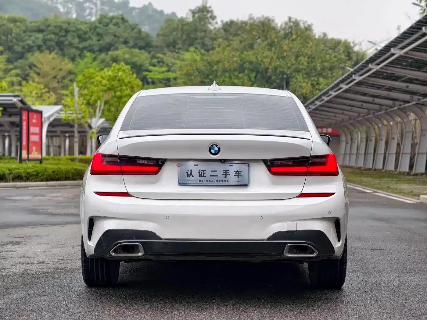 2022 BMW 3 Series 320Li M Sport Package — миниатюра 5