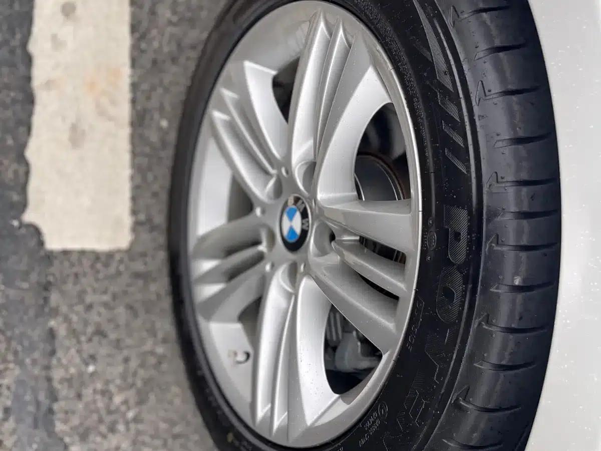 2017 BMW 3 Series 320Li Fashion Edition — миниатюра 9