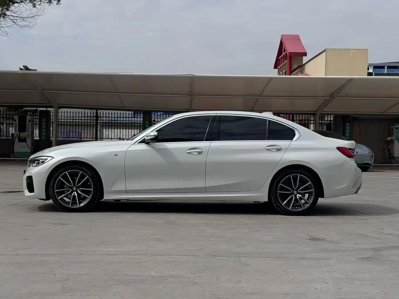 2022 BMW 3 Series Facelift 325Li M Sport Package — миниатюра 3