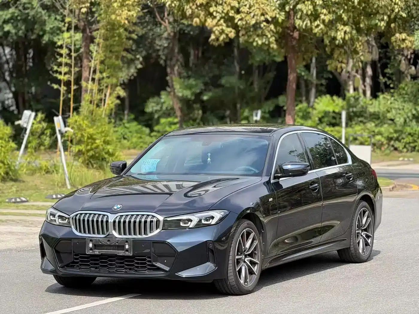 2023 BMW 3 Series 320Li M Sport Package — миниатюра 1