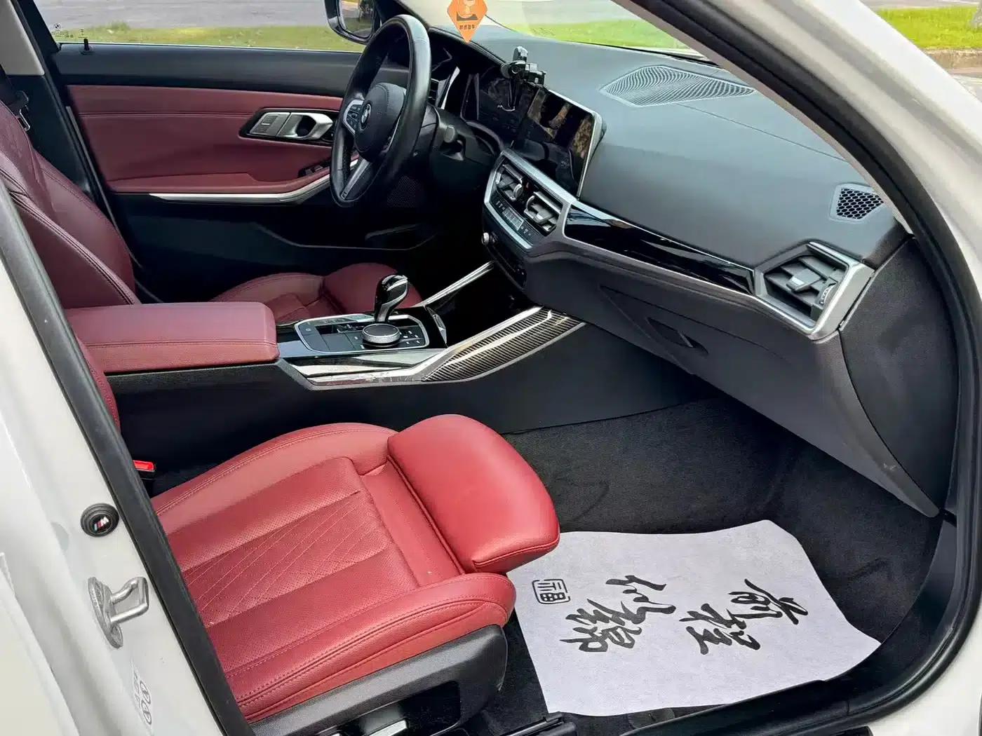 2022 BMW 3 Series 320Li M Sport Package — миниатюра 9