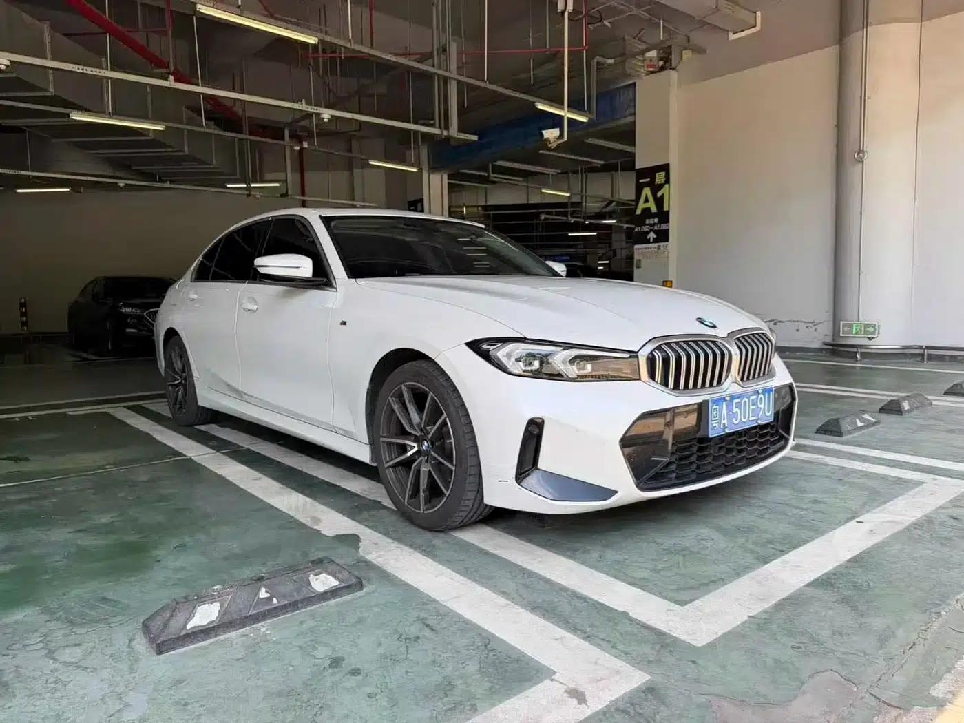 2023 BMW 3 Series 320Li M Sport Package — миниатюра 3