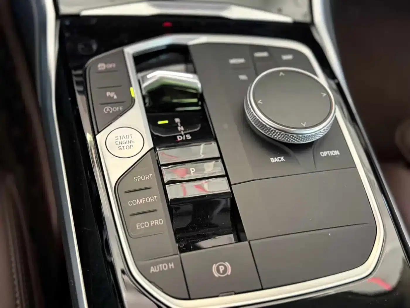 2023 BMW 3 Series 320Li M Sport Package — миниатюра 6