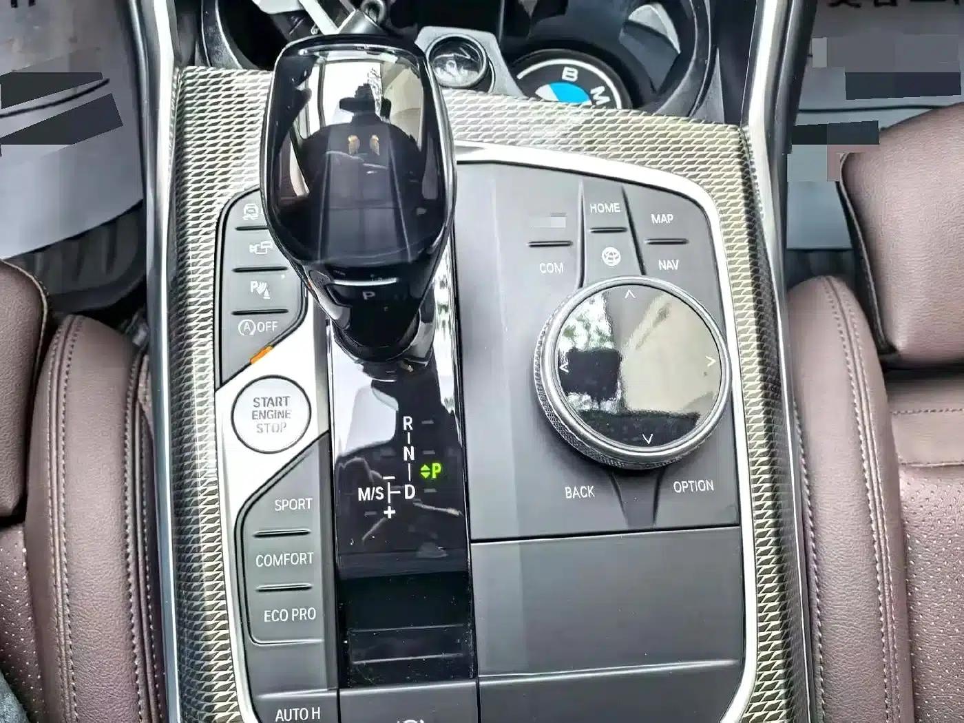 2021 BMW 3 Series 325Li M Sport Shadow Edition — миниатюра 10