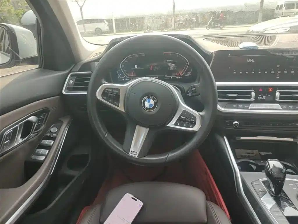 2020 BMW 3 Series Facelift 325i M Sport Package — миниатюра 11