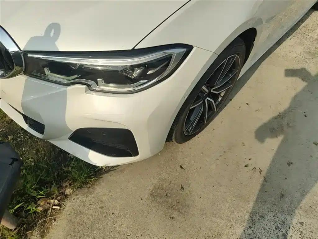 2020 BMW 3 Series Facelift 325i M Sport Package — миниатюра 24