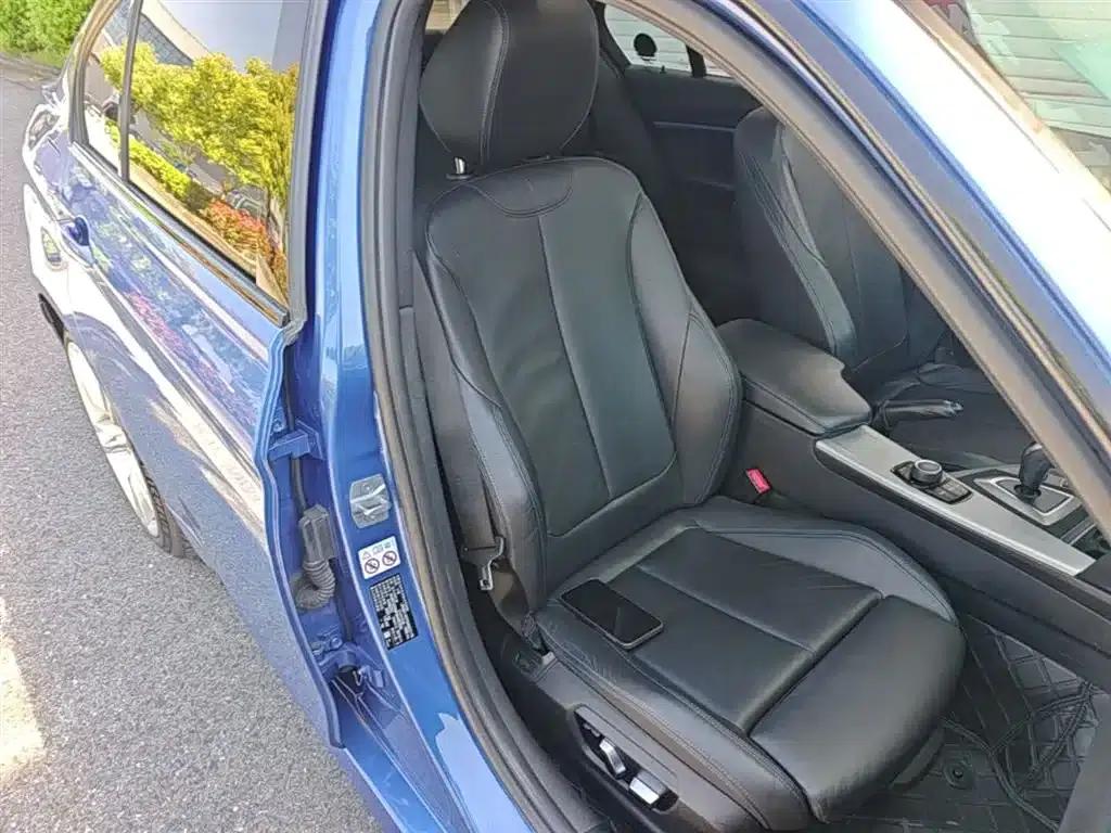 2019 BMW 3 Series 320i M Sport Package — миниатюра 25