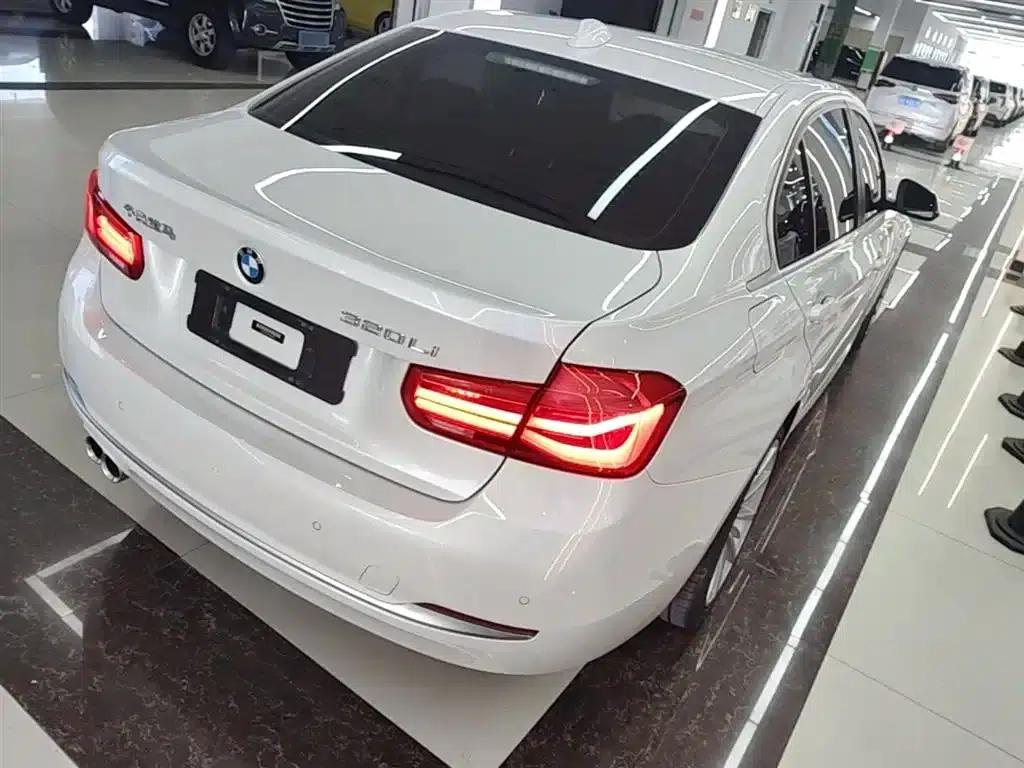 BMW 3 Series 2018 320Li Fashion Edition — миниатюра 7