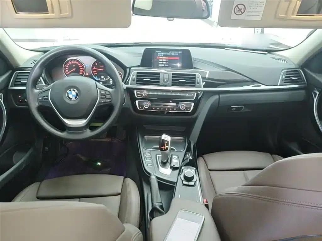 BMW 3 Series 2018 320Li Fashion Edition — миниатюра 10