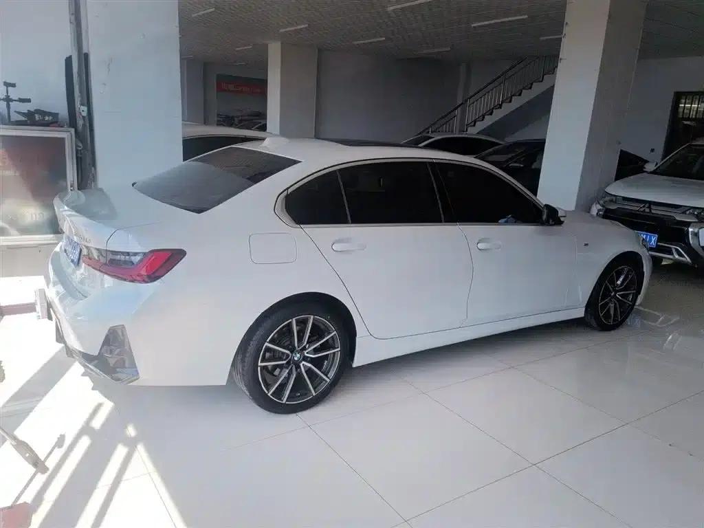 2024 BMW 3 Series 320Li M Sport Package — миниатюра 8
