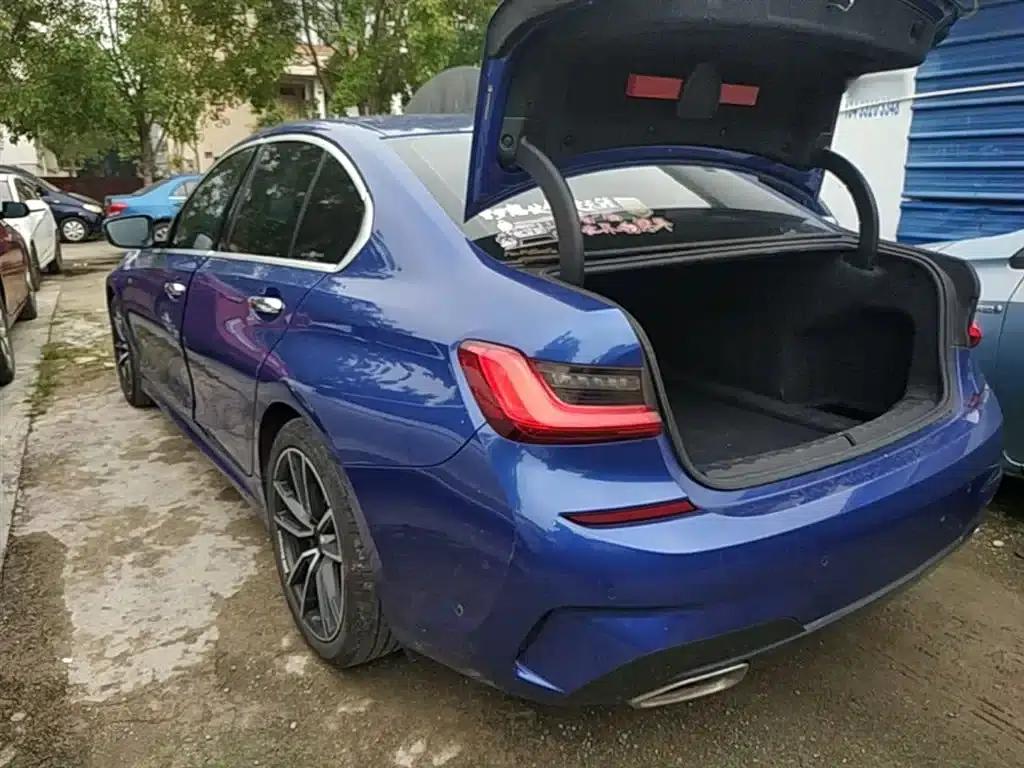 2020 BMW 3 Series 325i M Sport Package — миниатюра 5