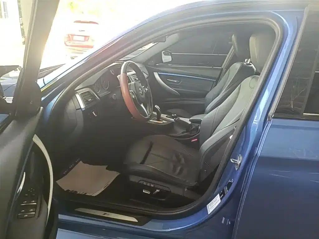 2019 BMW 3 Series 320i M Sport Package — миниатюра 15