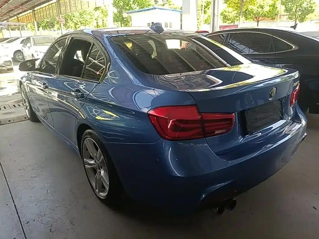 2019 BMW 3 Series 320i M Sport Package — миниатюра 5