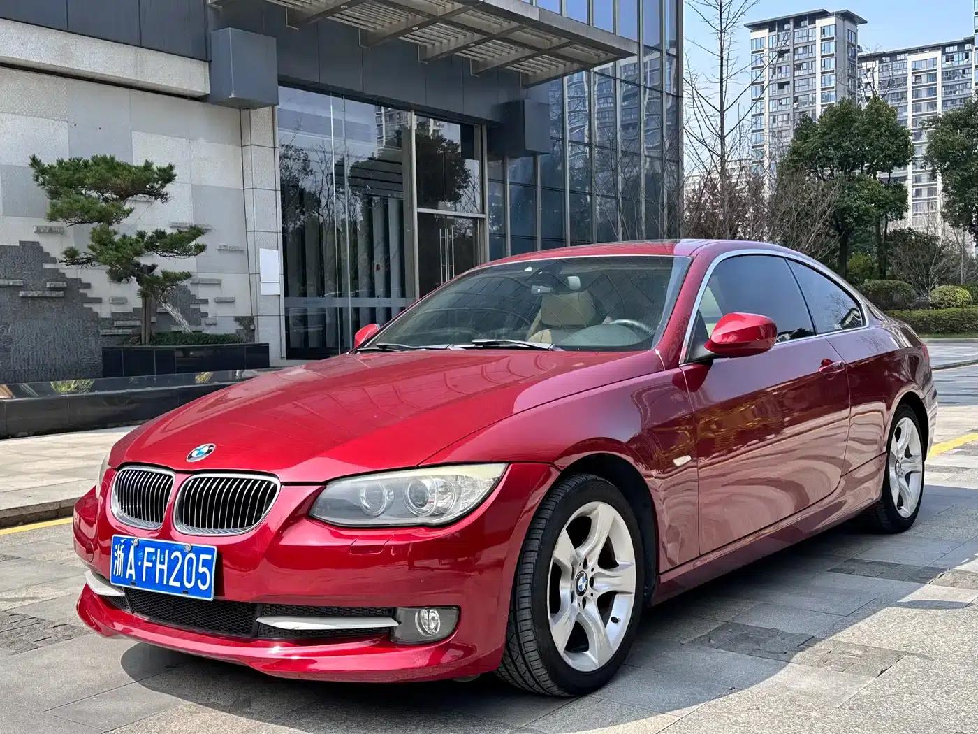 2011 BMW 3 Series 325i Coupe (Imported) — миниатюра 1