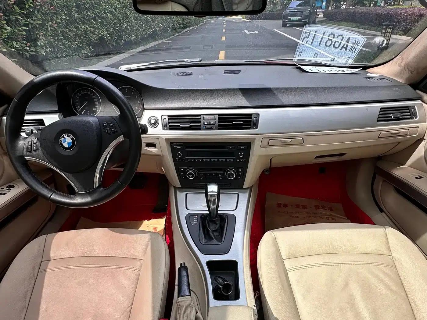 2011 BMW 3 Series 325i Coupe (Imported) — миниатюра 9