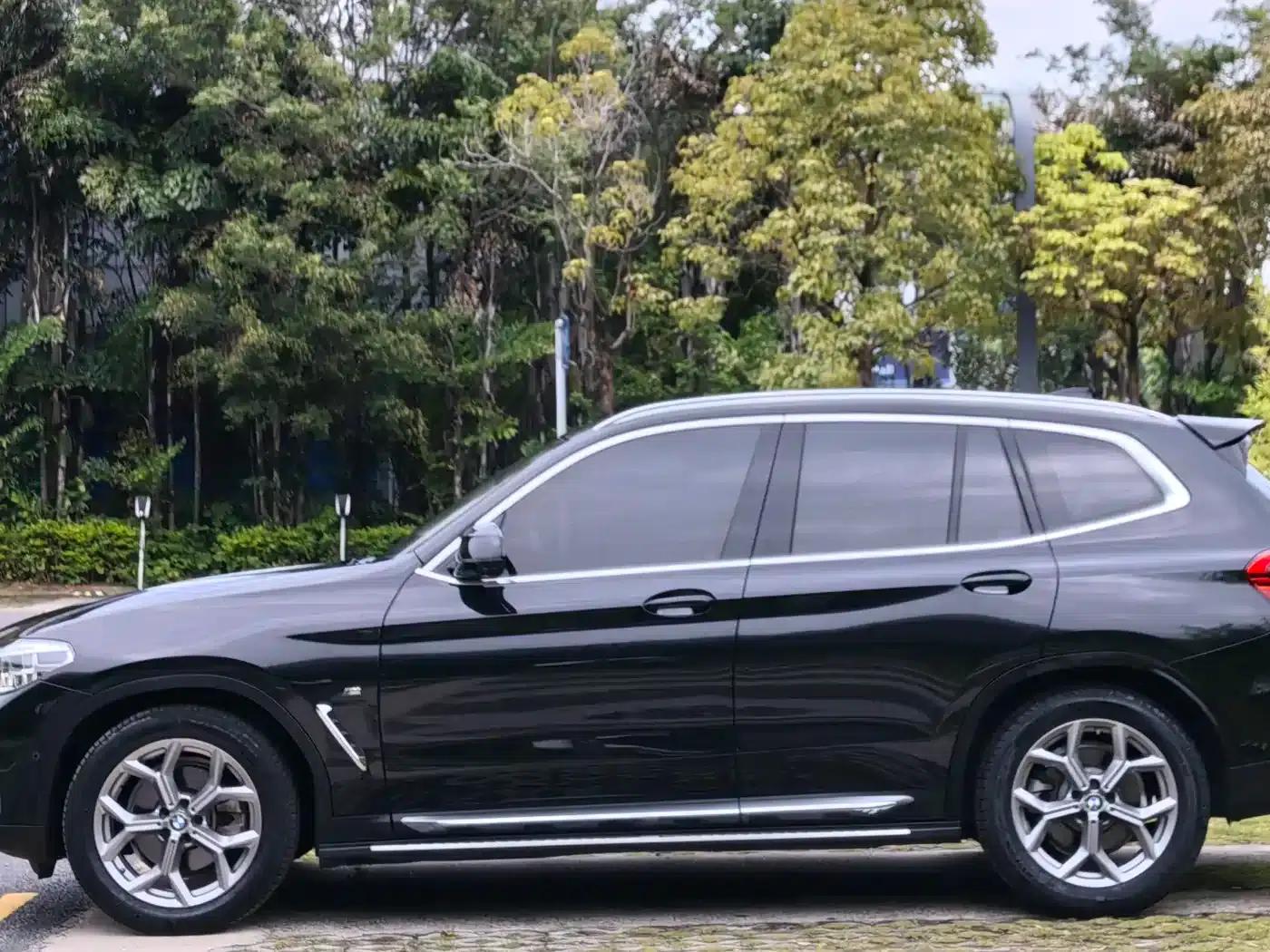 BMW X3 2020 xDrive28i Luxury Package — миниатюра 4