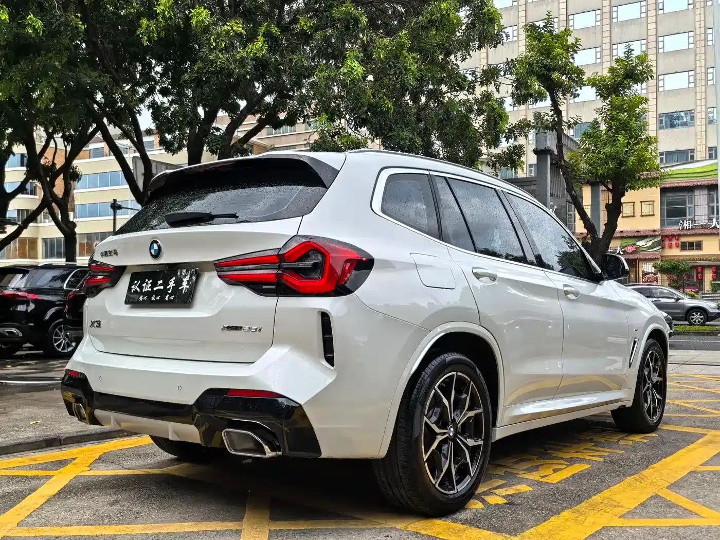 2023 BMW X3 xDrive25i M Sport Package — миниатюра 4