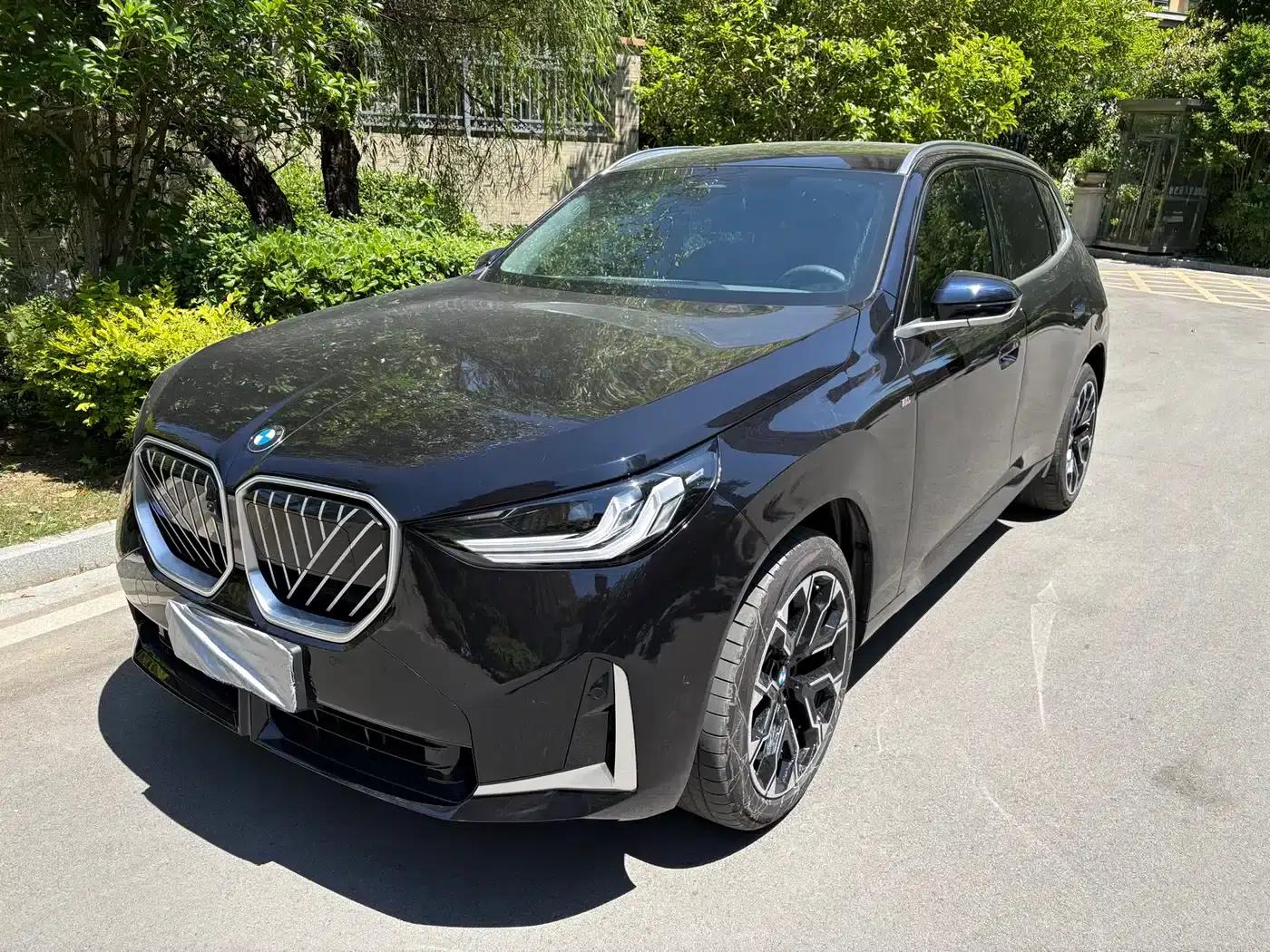 BMW X3 2025 xDrive30L Leading Edition M Sport Package — миниатюра 1