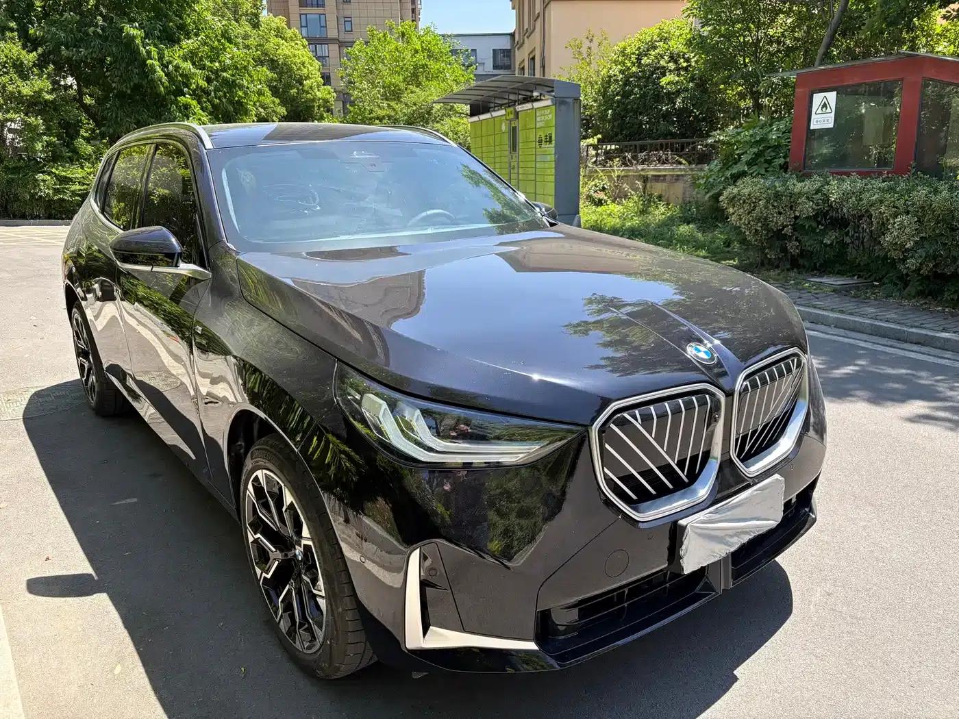 BMW X3 2025 xDrive30L Leading Edition M Sport Package — миниатюра 3