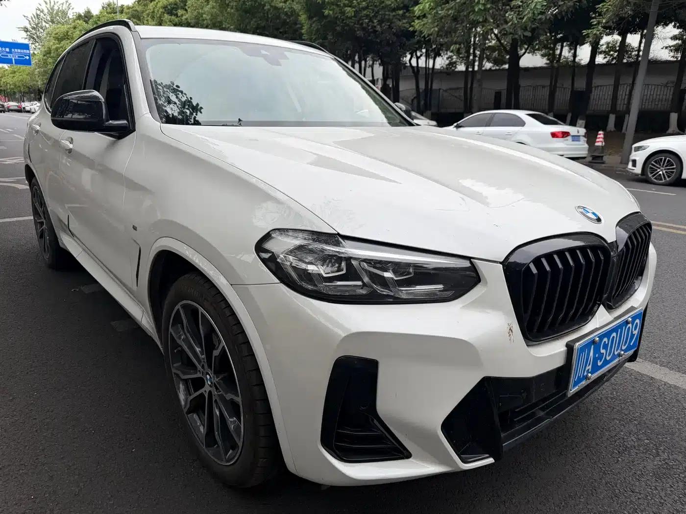 BMW X3 2022 xDrive30i Leading Edition M Sport Package — миниатюра 3