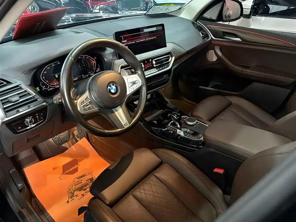 BMW X3 2023 xDrive30i Leading Edition M Sport Package — миниатюра 3