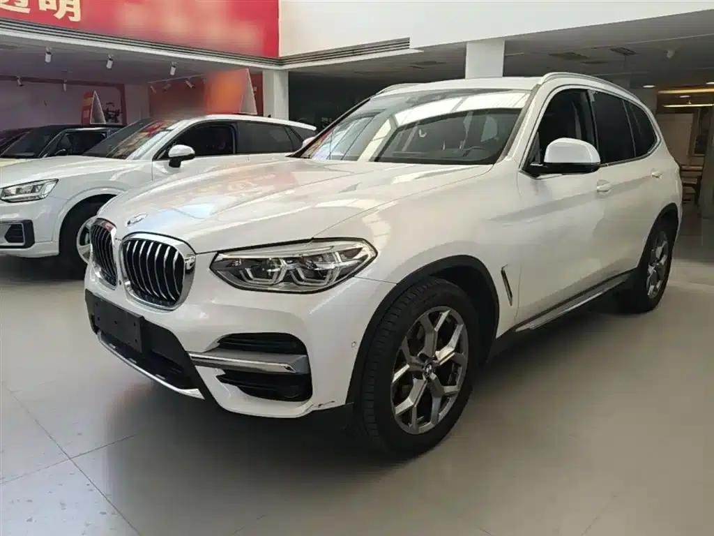 BMW X3 2019 xDrive28i Luxury Package — миниатюра 1