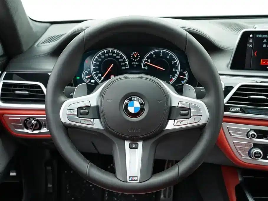 2018 BMW 7 Series 740Li xDrive Luxury M Sport Package Black Flame Edition — миниатюра 21
