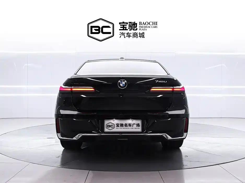 2026 BMW 7 Series 740Li Leading Edition M Sport Package — миниатюра 4